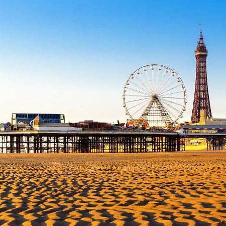 The Royal Alexandra Hotel By Compass Hospitality Blackpool Exteriör bild