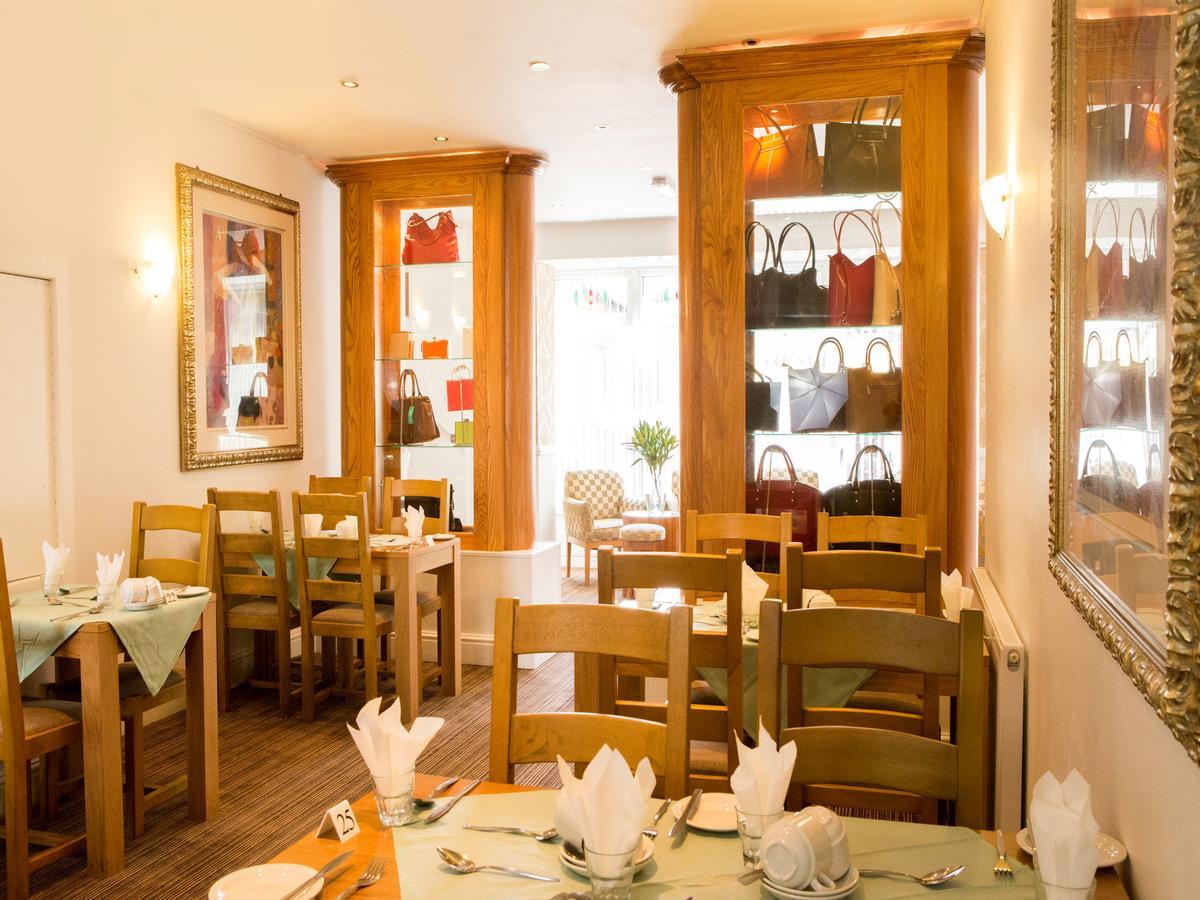 The Royal Alexandra Hotel By Compass Hospitality Blackpool Exteriör bild